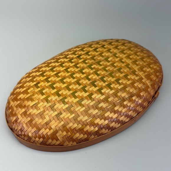 Vintage Woven Bamboo Basket Tray - Picture 8 of 8
